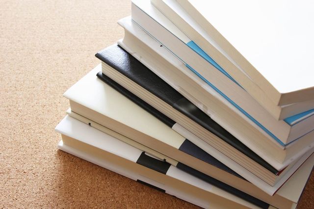 起業するために本を読み漁る